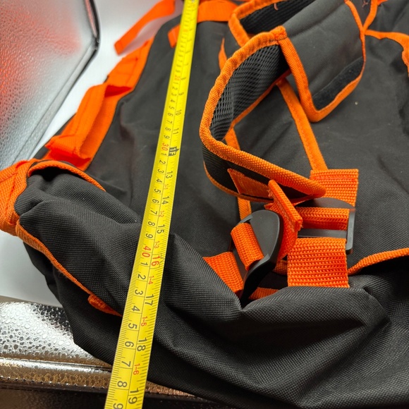 Vintage Harley Davidson Motorcycles Large Orange and Black Duffel Travel Bag - Picture 8 of 9